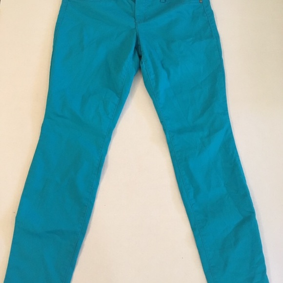Turquoise Junior light weight jeans. Size 13. - Picture 6 of 7